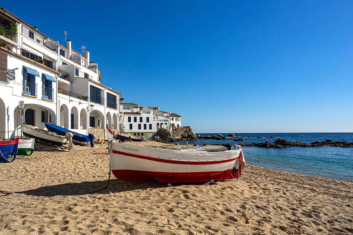 a fishing village in the emporda wine region